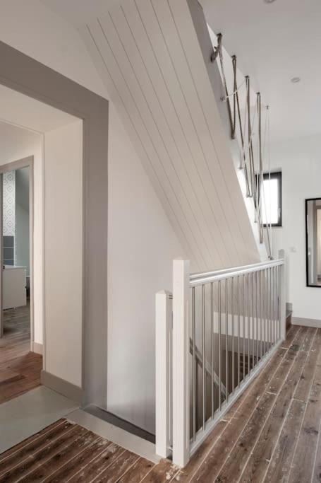 Le Cottage De La Baie Карол Екстериор снимка